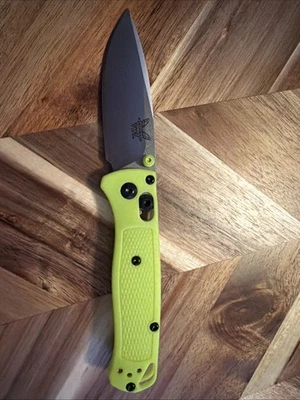 Navaja de bolsillo plegable ambidiestra Benchmade 533 Mini Bugout-1 - verde Foto 1 de 4