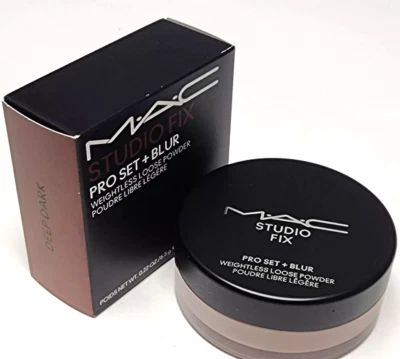 M.A.C Studio Fix Pro Set + Blur Weightless Loose Powder - Deep Dark 0.22 oz - Image 1 of 2