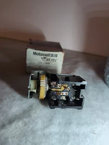 NOS Ford Motorcraft Headlamp Light Switch 1977-1979 SW-1369.  (38) - Picture 1 of 6