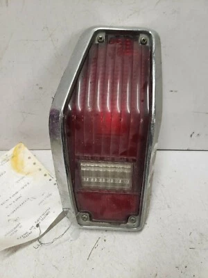 Chevrolet Vega 1976 LH luz trasera OEM Foto 1 de 4