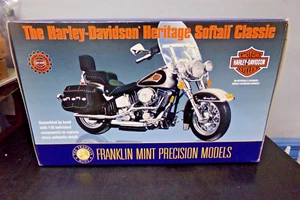 FRANKLIN MINT HARLEY DAVIDSON HERITAGE SOFTAIL CLASSIC B11YZ87 - NIE AUSGESTELLT - Bild 1 von 2