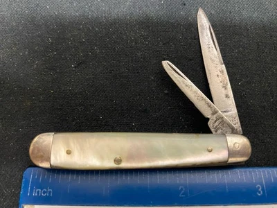 Cattaraugus Cutlery Co. Jack Knife, Mother Of Pearl Handles, DH - Image 1 of 4