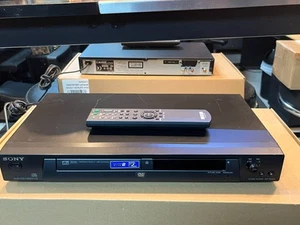 Sony DVD-Player, DVP-NS305 - Bild 1 von 1