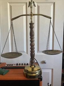 Vintage 20+ inch -Brass/Wood -American Eagle - Scale Of Justice - Americana - Picture 1 of 7