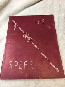 1945 MERRILL HIGH SCHOOL YEARBOOK MERRILL Iowa , The Spear - Picture 1 of 12