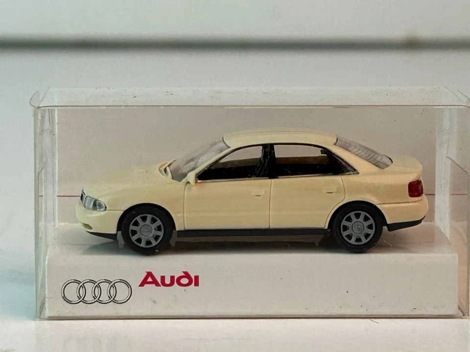 Modelos Rietze escala 1:87 Audi A-4 sedán Foto 1 de 4