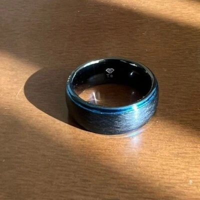 Nueva alianza de boda de tungsteno para hombre talla 8 Foto 1 de 3