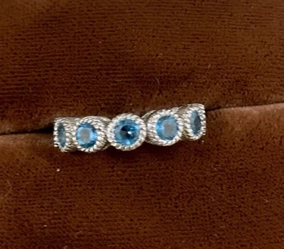 Anillo Judith Ripka Plata de Ley 925 Azul ZAFIRO Banda Talla 7.75 Foto 1 de 4