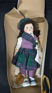 Scottish Lass by Lynne Laber Doll # 41of 250 From the Heart Originals 1990 - Picture 1 of 14
