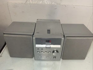 Tesco MC-907 CD Micro Hi-Fi With Built System In CD Player Silver Stereo - Picture 1 of 8