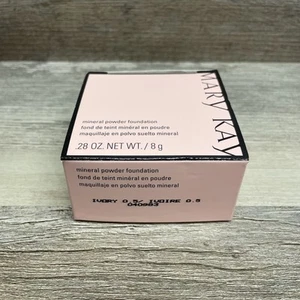 Mary Kay Mineral Powder Foundation - Ivory 0.5 - Discontinued .28 OZ / 8 g NEW - Picture 1 of 2