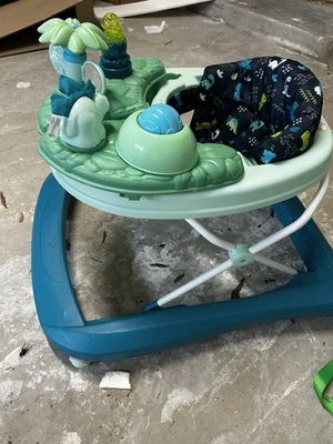 Andador de bebé plegable Foto 1 de 3