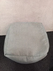 Pouf cubo poggiapiedi seduta piccola verde chiaro anatra quadrato arredo casa pieno - Foto 1 di 7