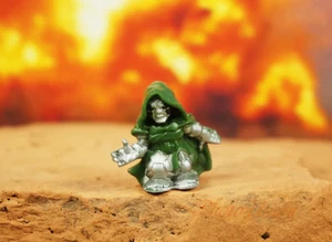 Hasbro Fighter Pods Marvel Superheros Dr Doom Figure K1259 T - Picture 1 of 1