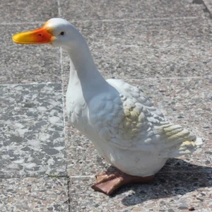 White Duck Sculpture  Bird Garden Ornament Ducking Animal Statue Pond Home Décor - Picture 1 of 11