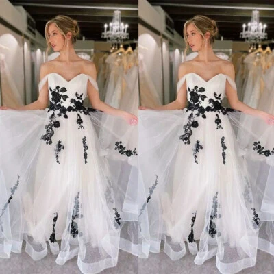 Vestidos de novia góticos blancos y negros apliques de encaje vestidos de novia con hombros descubiertos Foto 1 de 4
