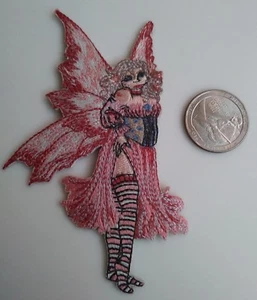 New Amy Brown Fairies Flirty Pink Embroidered Iron On Patch - New (Fairy, Magic) - Imagen 1 de 1