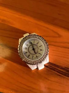 Chanel J12 Quartz White Ladies Watch Z.G 58096 - Picture 1 of 5