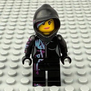 LEGO Lucy Wyldstyle Minifigure Closed Mouth Hood Up The LEGO Movie tlm017 - Picture 1 of 5