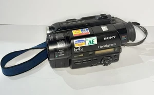 Sony Handycam CCD-TR67 8mm Camcorder Videokamera Recorder für Teile oder Reparatur - Bild 1 von 10