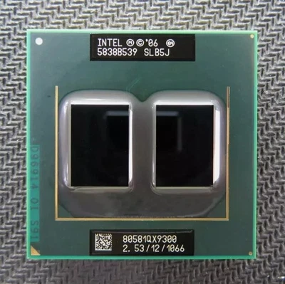 Intel Core 2 Extreme QX9300 SLB5J Mobile 2.53GHz 1066 12MB Laptop Quad-Core CPU - Image 1 of 4