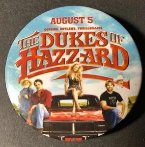 PIN PROMOCIONAL 2005 DUKES OF HAZZARD Jessica Simpson Johnny Knoxville Willie Nelson - Imagen 1 de 1