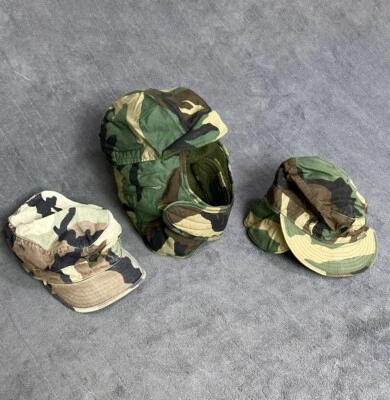 LOTE DE 3 gorras de colección del ejército de Estados Unidos talla 7 1/4 bosque camuflaje clima frío cálido casco forro Foto 1 de 4