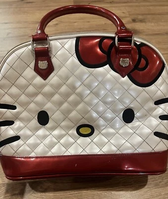 Bolso Loungefly Sanrio Hello Kitty 2012 grande abovedado rojo/blanco Foto 1 de 4
