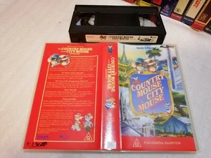 THE COUNTRY MOUSE AND THE CITY MOUSE ADVENTURES (12 Stories/3 Vhs Tapes) CARTOON - Picture 1 of 3