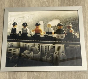 Lego Lunch Atop a Skyscraper Funky Wall Art Picture Print 76x50cm - Picture 1 of 4