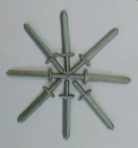 x 8 Original Timpo silver plastic Roman - Viking short swords GLADIUS 1960/70's - Picture 1 of 2