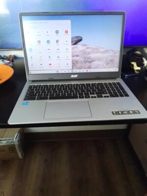Acer - Chromebook 315 - Portátil HD 15.6" - Intel Pentium N6000 - 4GB LPDDR4X -... Foto 1 de 4