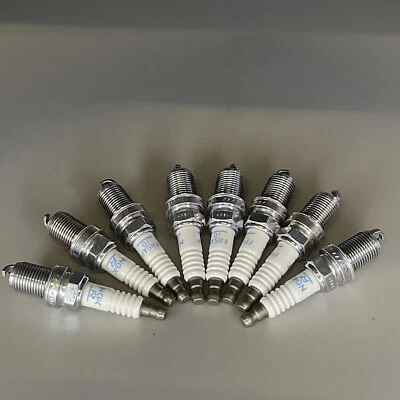 Bujía NGK Platinum 8 para Lincoln LS Mitsubishi Raider Mercedes-Benz SL500 Foto 1 de 4