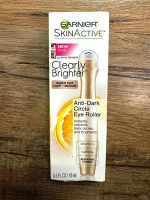 Garnier SkinActive Clearly Brighter AntiDark Circle Eye Roller SheerTnt LightMed - Image 1 of 4