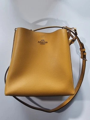 Bolso Coach Pequeño Mollie Bucket C2239-CA177 en amarillo/naranja Foto 1 de 4