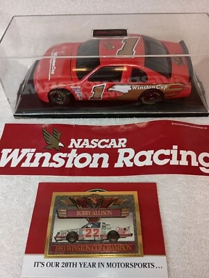 1:24 WINSTON CUP EAGLE 🦅#1 COCHE TRIBUTO, pegatina parachoques y tarjeta Bobby Allison Foto 1 de 4