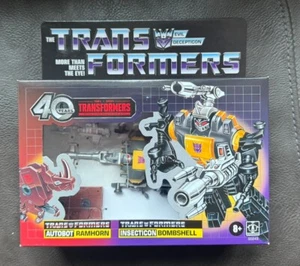Transformers * BOMBSHELL & RAMHORN G1 40th Anniversary Exclusive Insecticon NEW - Picture 1 of 6