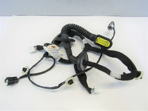 RENAULT CAPTUR 2018-19 OFFSIDE/RIGHT REAR DOOR WIRING LOOM 241261805R #6227V - Picture 1 of 6