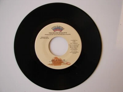 UNPLAYED TRAVELING WILBURYS U.S PROMOTIONAL 7" 45 END OF THE LINE HARRISON PETTY - Image 1 of 4
