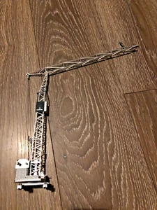 Liebherr Baukran Modell 1041 - Bild 1 von 3