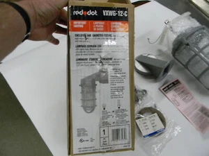 New Red Dot VXWG-12-C Wall Mount Vaportight Lighting 200 Watt Wall Mount K3 - Bild 1 von 5