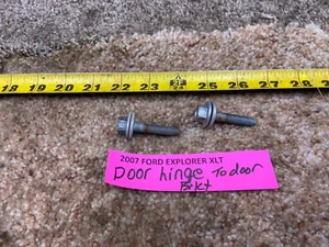 2006-2010 FORD EXPLORER DOOR HINGE BRACKET TO DOOR BOLTS SET OF 2 - Picture 1 of 9