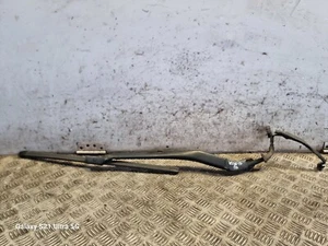 MERCEDES E CLASS FRONT WIPER FRONT RIGHT OSF W238 E220 COUPE 2017 - Picture 1 of 11