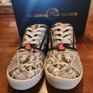 I LOVE LUCY NEW W/BOX BRADFORD EXCHANGE WOMANS SIZE 6.5 SNEAKERS - Picture 1 of 7