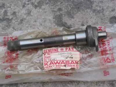 Kawasaki D1 J1 J1T J1TR C1 C2SS C2TR Kick Starter Shaft NOS Genuine 13066-005 - Image 1 of 2
