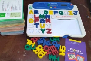 Vintage 1995 LEAP FROG Phonics Desk WITH 120 CARDS MISSING SOME LETTERS - Picture 1 of 17