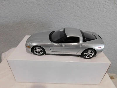  2010  CORVETTE  COUPE IN SILVER    PROMO MODEL   MIB - Image 1 of 4