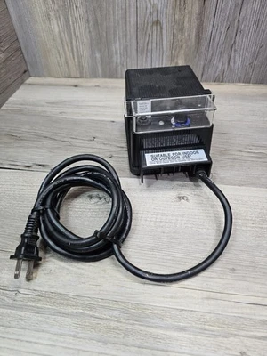 100 WATT 12V LOW VOLTAGE LANDSCAPE LIGHTING TRANSFORMER  - Image 1 of 4