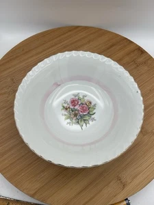 Vintage Fine China Of Japan 9" SERVING BOWL - White w/ Pink Roses & Band - Picture 1 of 5