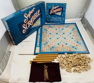 Super Scrabble Game by Hasbro Complete in Great Condition FREE SHIPPING - Picture 1 of 8